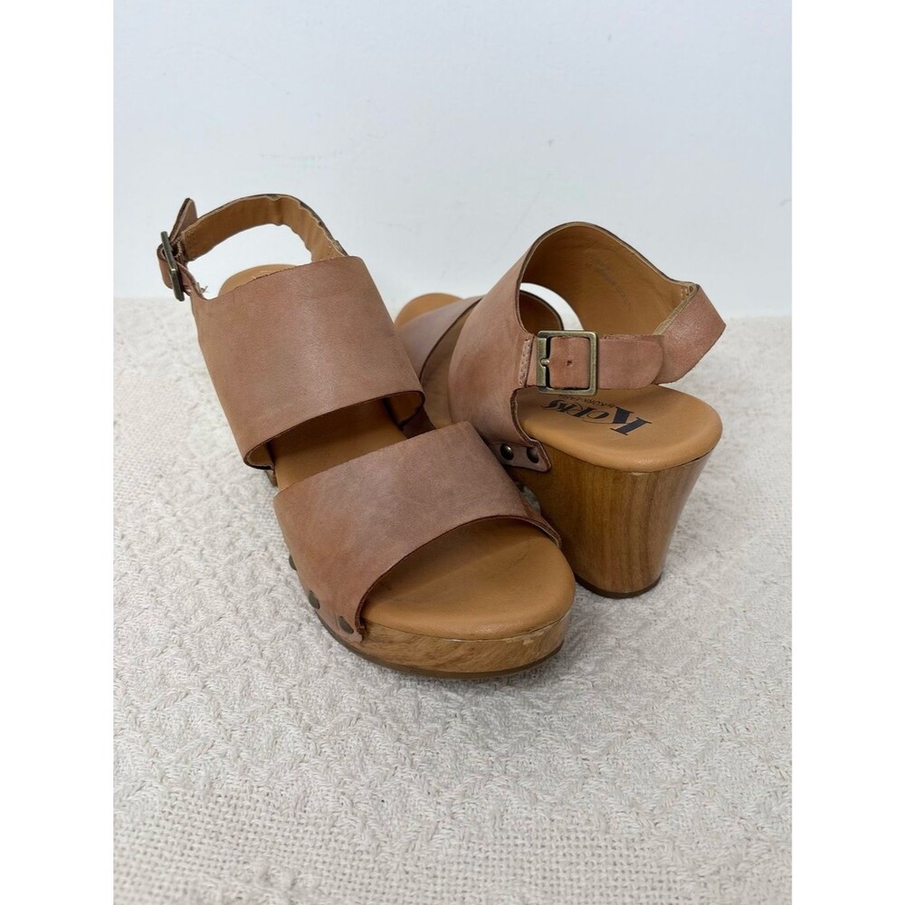 Korks Annaleigh Tan Leather Platform Sandal with Wooden Heel